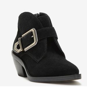 Vince Camuto - 7.5 Black Ashena Bootie